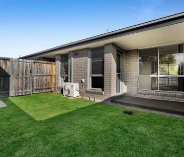 2 Bedroom Flat in Gledswood Hills - Photo 2