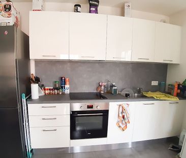 Location Appartement 2 pièces 42m² - Photo 2