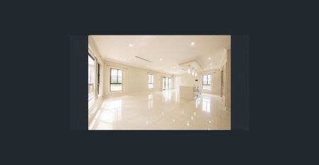 🏡 Family Comfort & Contemporary Living in a Prime Glenwood Location - Photo 2