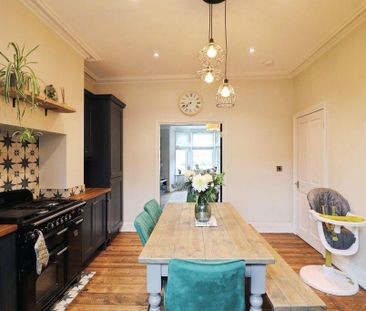 3 bedroom terraced house to rent - Photo 3