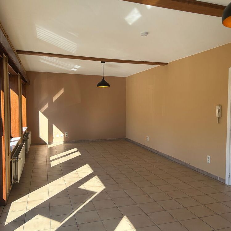 Ruim appartement met 3 slaapkamers te Aartrijke - Photo 1