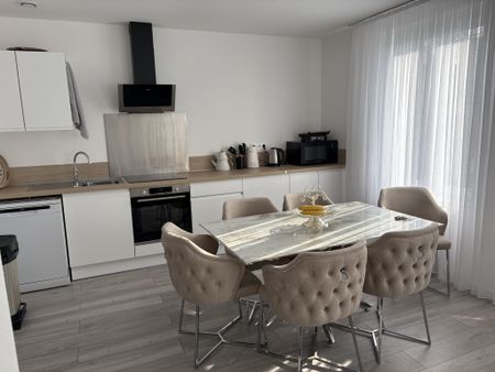 Location Appartement 3 pièces 52m² MULHOUSE 68200 - Photo 3