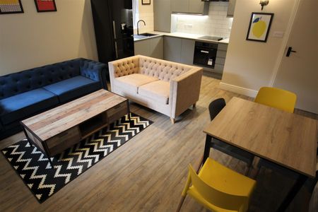 2 bedroom apartment to rent - Photo 3