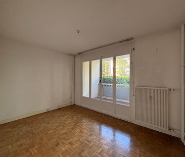 Location Appartement 2 pièces 69m² VALENCE 26000 - Photo 2