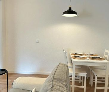 Piso de alquiler en N/a, Numancia - Photo 2