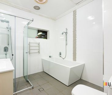 Family Home In Convenient Location! - Photo 3