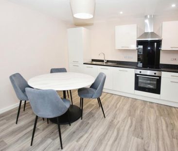 2 bedroom flat to rent - Photo 6