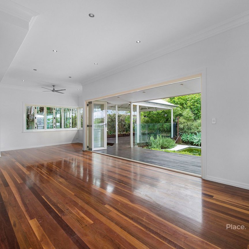 IDEAL FAMILY HOME IN IDEAL LOCATION - Photo 1