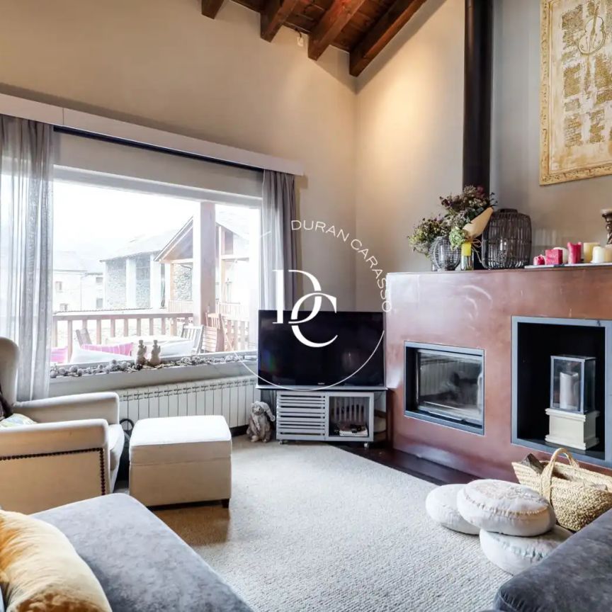 Casa o chalet de alquiler en Carrer Major, Das - Foto 1