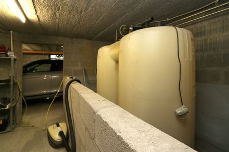 Gezellige woning, 4 slpk., inpandige garage, tuin - Photo 2