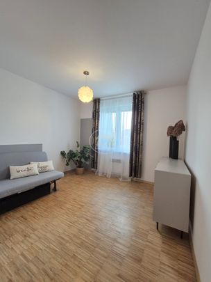 4 pokoje, 2 łazienki, Garaż zamykany - Zdjęcie 1