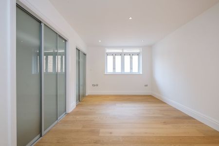 2 bedroom penthouse to rent - Photo 5