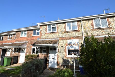 3 bedroom terraced house to rent - Photo 4