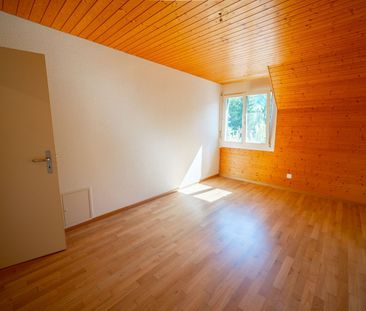 Helle 3.5-Zimmerwohnung im Grünen in Thalheim - Photo 2