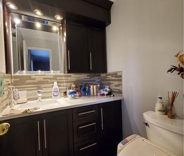 For Lease - 1064 Alenmede Crescent, Britannia Heights - Queensway T... - Photo 6