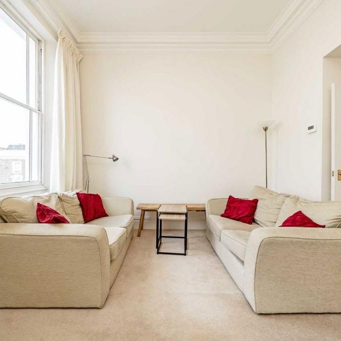 1 bedroom flat to rent - Photo 1