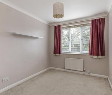 4 bedroom detached house to rent - Photo 5