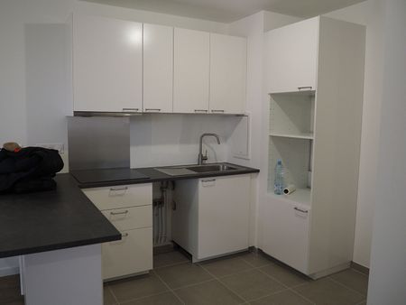 Apartment - Photo 2