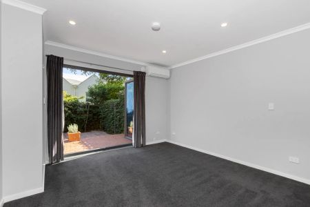 10 Yeend Street, - Photo 5