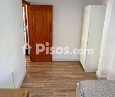 Piso en alquiler en Calle Utrera - Photo 4
