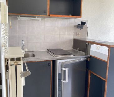 Location Appartement 1 pièce 19m² BESANCON 25000 - Photo 2