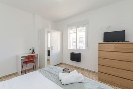 Calle Martínez Maldonado, Málaga, Andalusia 29007 - Photo 3