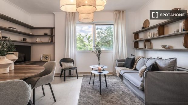 1 room luxury Flat for rent in Madrid, Spain - Photo 1