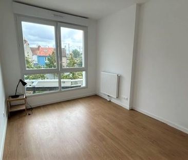 Location Appartement 2 pièces 37m² NANTES 44000 - Photo 2