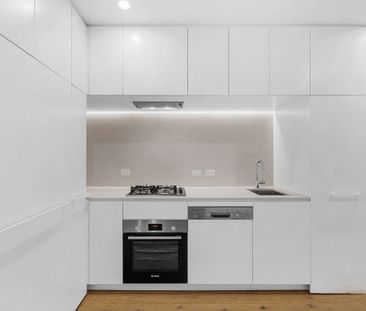 Modern Apartment Living with Exceptional Facilities - Photo 2