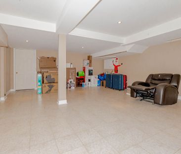 For Lease - 3331 Fox Run Circle, Oakville, Ontario - Photo 4
