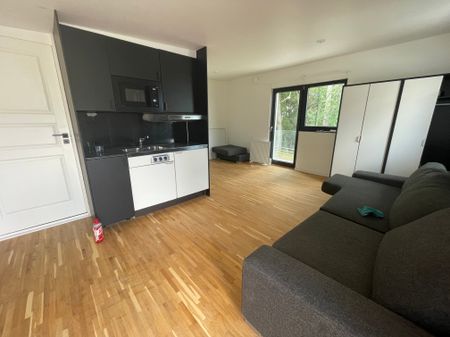 Vårbackavägen, Vårby - Photo 3