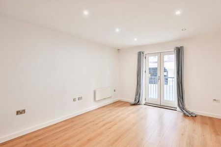1 bedroom flat to rent - Photo 3
