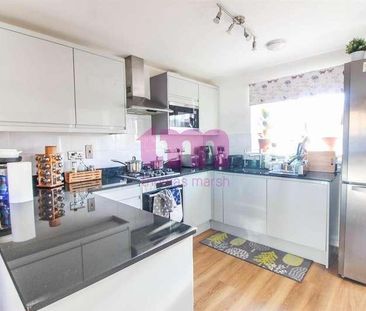 Torino Way, South Ockendon, RM15 - Photo 6