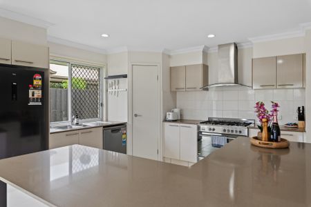 You Choose! Furnished or Unfurnished! - Photo 5