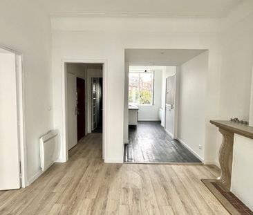 Location Appartement 2 pièces 42m² ROUBAIX 59100 - Photo 4