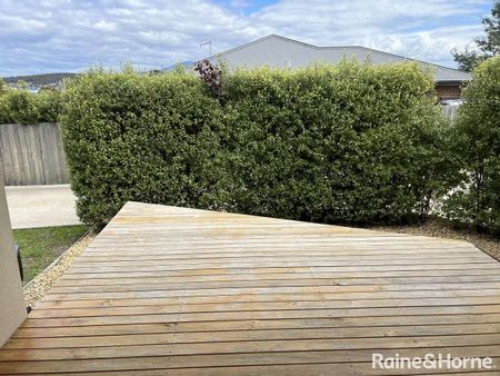 300 METRES TO OAKDOWNS CHILDCARE CENTRE - Photo 2