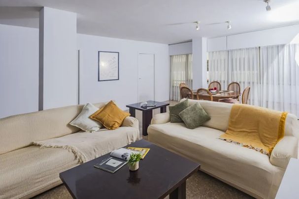 Carrer dAlvaro de Bazan, Valencia, Valencian Community 46010 - Photo 1