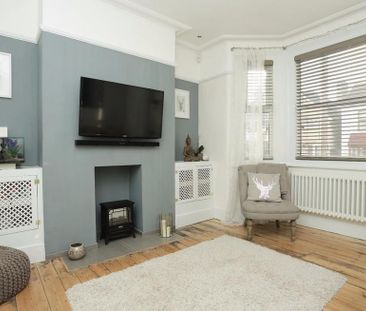 2 bedroom terraced house to rent - Photo 1