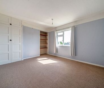 Parsonage Estate Rogate, Petersfield - 3 bedrooms Property for lett... - Photo 3
