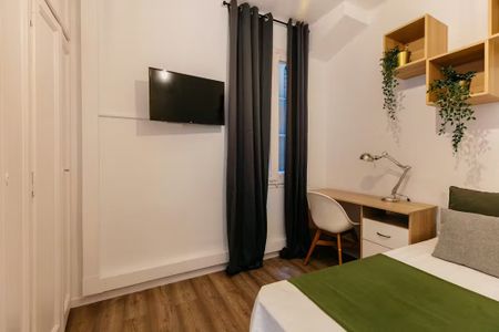 Carrer de Muntaner, Barcelona, Catalonia 08021 - Photo 5