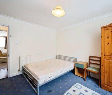 5 bedroom house to rent - Photo 3