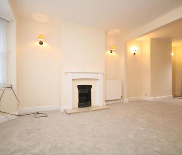 2 bedroom terraced house to rent - Photo 5