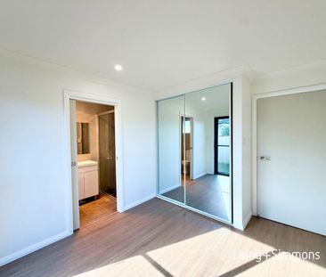 Brand new granny flat close to amenities - Photo 3
