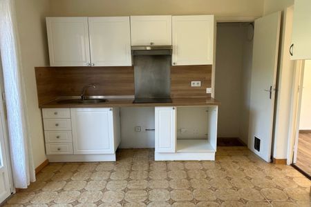 MAISON INDIVIDUELLE 4P avec jardin - Photo 3
