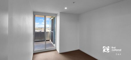 Penthouse Living - Photo 3