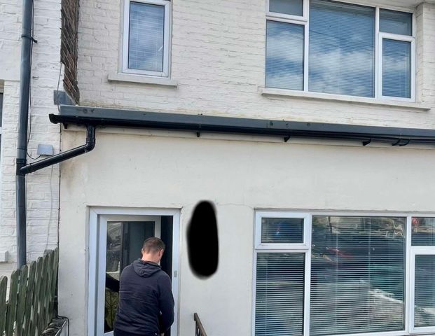 Milner Road Room 3 - Photo 1