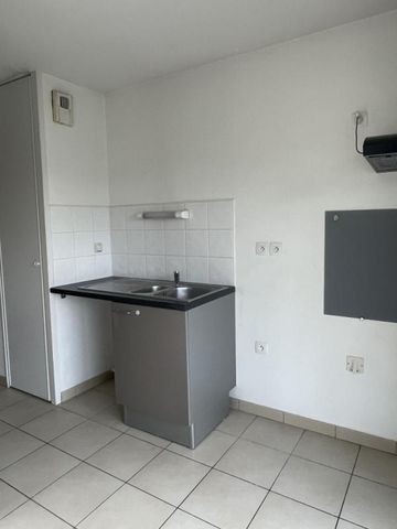 Location Appartement 3 pièces PESSAC 33600 - Photo 4