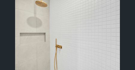 Brand New Luxury 3-Level Home With Private Lift in the Heart of Moonee Ponds! - Photo 3