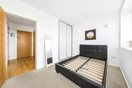 1 bedroom flat to rent - Photo 5