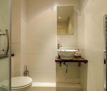 3 Lesley Court, 328 Lisburn Road, BELFAST, BT9 6GH - Photo 5